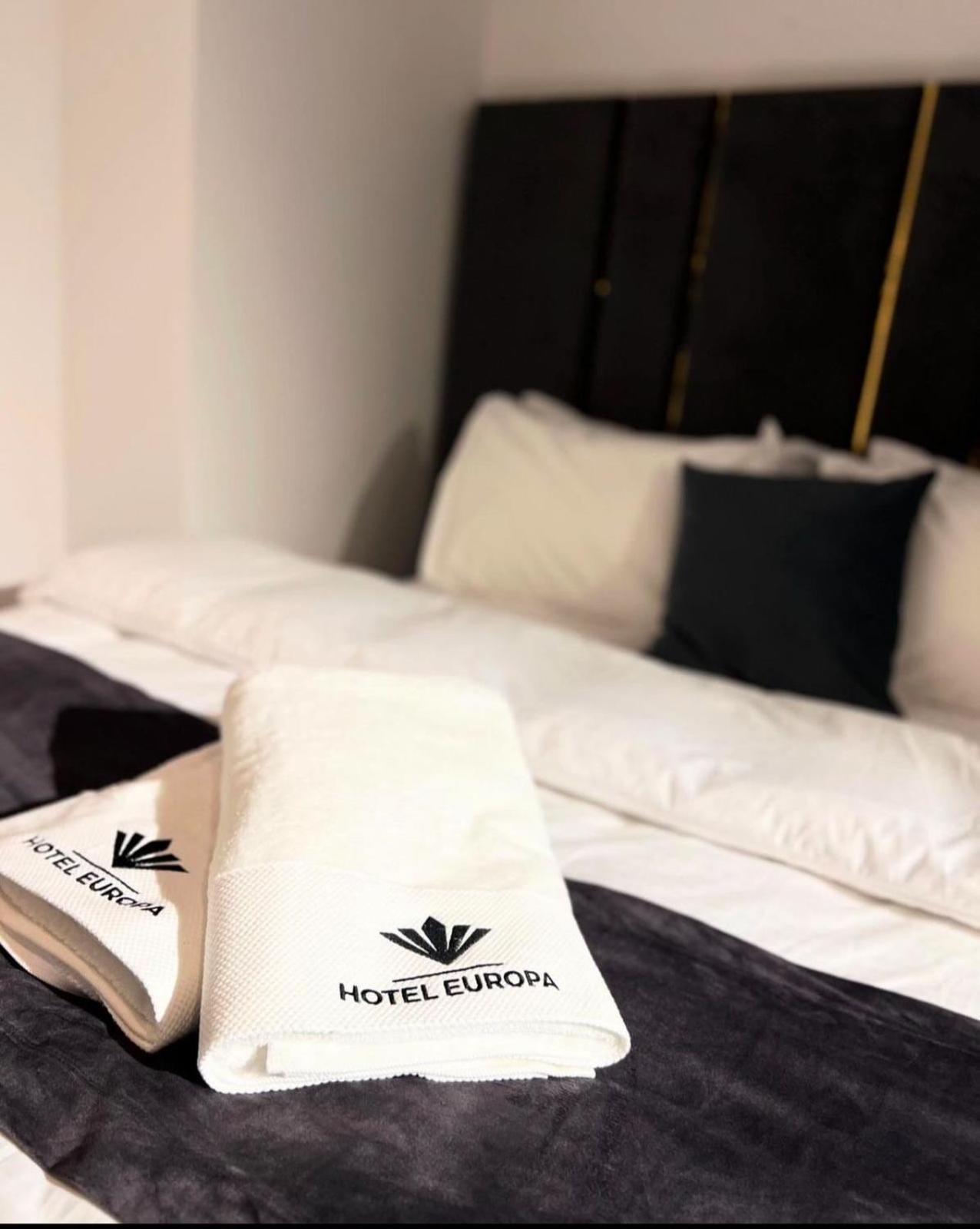 Hotel Europa Prishtina Prishtinë Ngoại thất bức ảnh